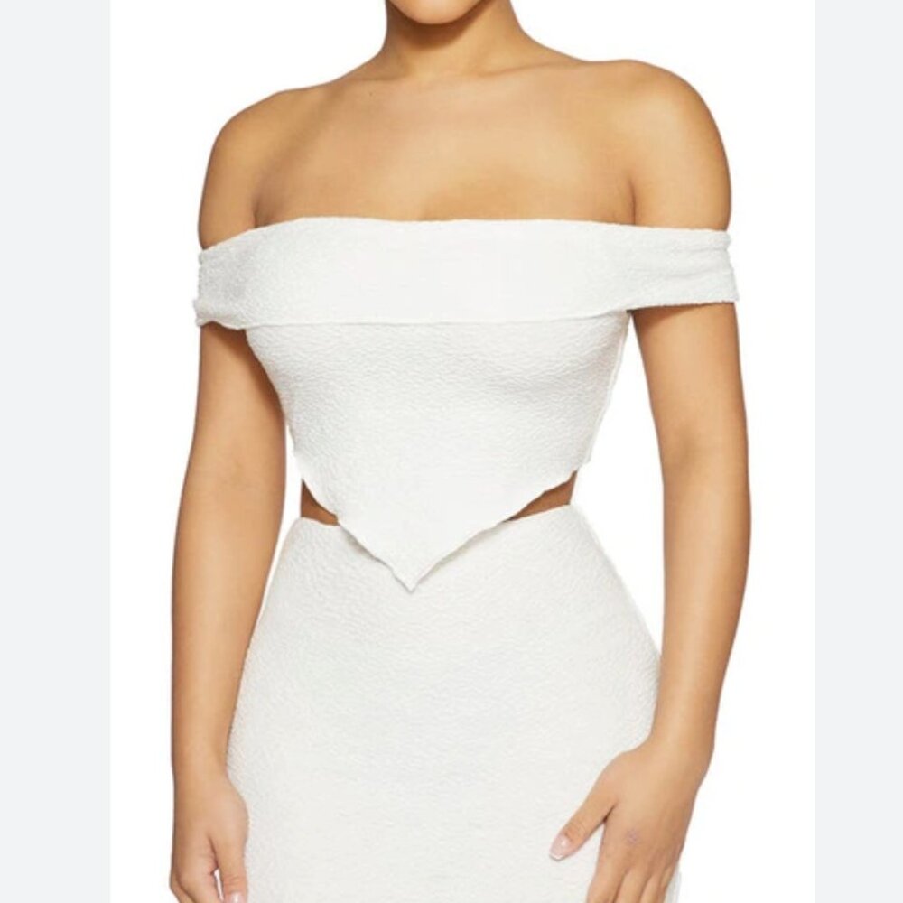 NWT - Naked Wardrobe Off Shoulder V Hem Top Crop White XL‎